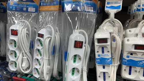 米蘭百貨店老板最愛逛的電子產(chǎn)品批發(fā)中心 太壕了，進(jìn)貨就送蘋果手機(jī)和電腦！